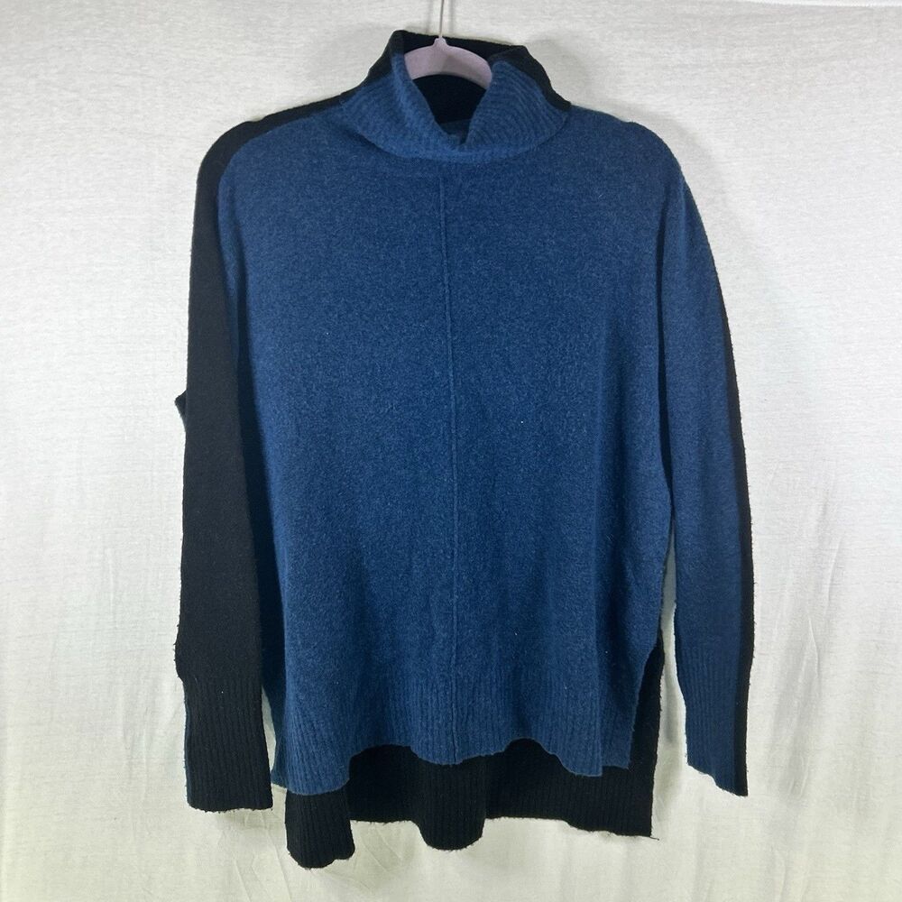 Athleta Womens Transit Colorblock Turtleneck Sweater Blue Black Wool size Small